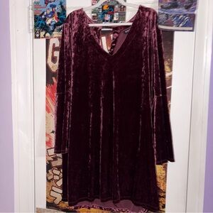 a.n.a. Burgundy Crushed Velvet Bell Sleeve Keyhole Back Dress